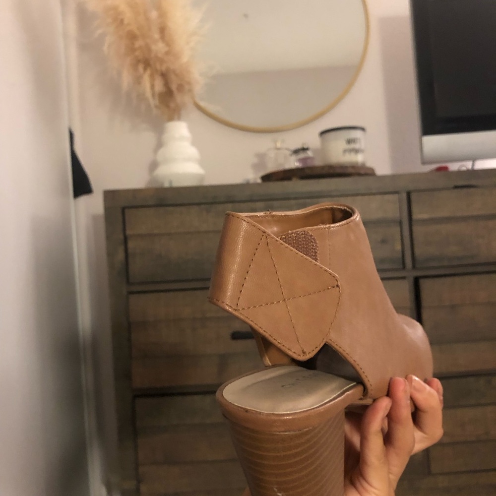 Beige Heels
